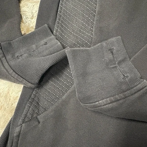 Lululemon Scuba sz8 - Picture 4 of 6